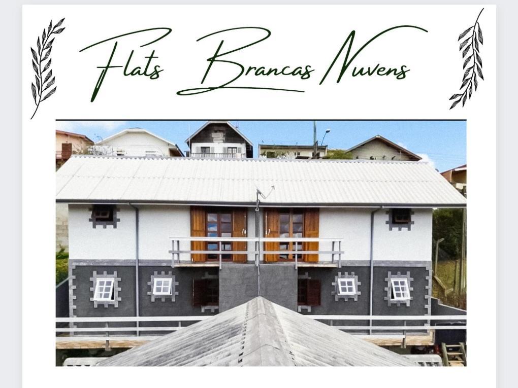 Flats Brancas Nuvens Hotel กังโปสดูจอร์เดา ภายนอก รูปภาพ